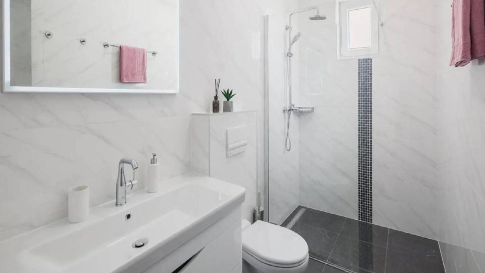 Three Bedroom Villa, Pool, Private Garden 拉宾 克罗地亚